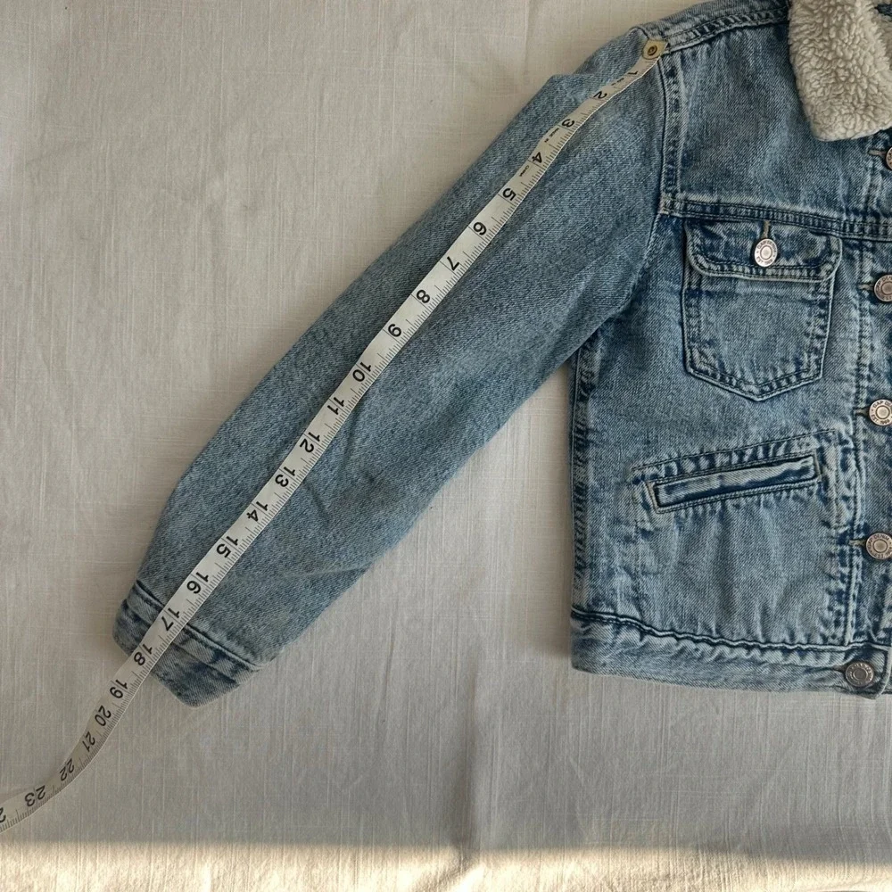 Gap Kids Sherpa Lined‎ Denim Icon Jacket Light Wash Blue Size L 10-11 413974-00